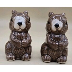 Vintage Brown Squirrels Pair Salt and Pepper Shakers Ceramic 3" Bushy Tail
